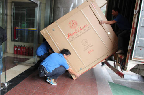 安乡钢琴贵重工艺品无忧运